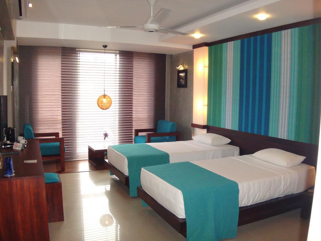 Hotel Topaz Kandy Kültér fotó