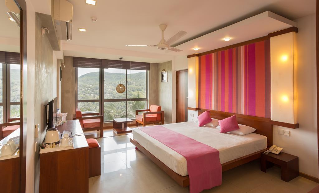 Hotel Topaz Kandy Kültér fotó
